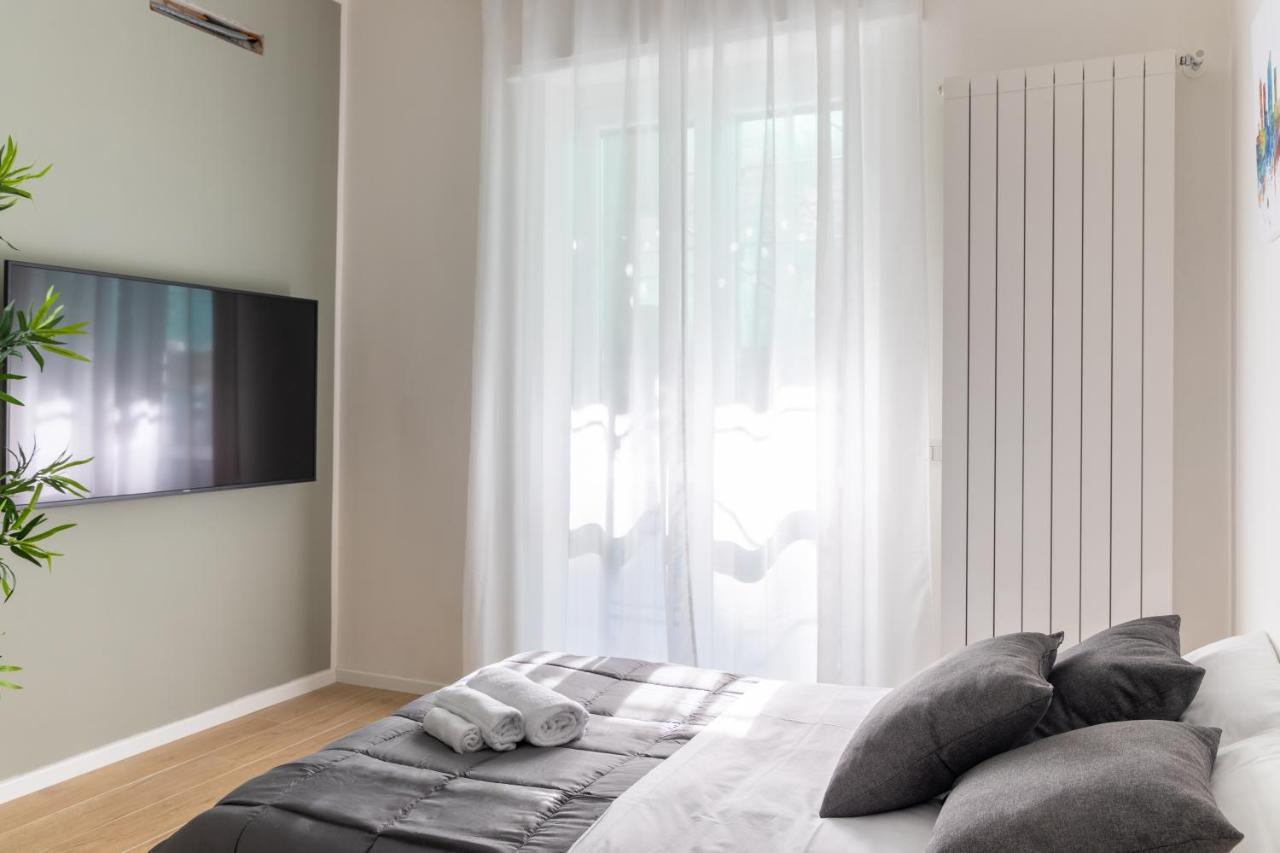 Sansiro Luxury Wi-Fi & Netflix Appartement Milaan Buitenkant foto